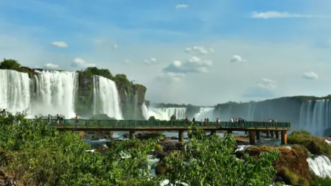 Parque Nacional do Iguaçu: conheça as famosas Cataratas do Iguaçu