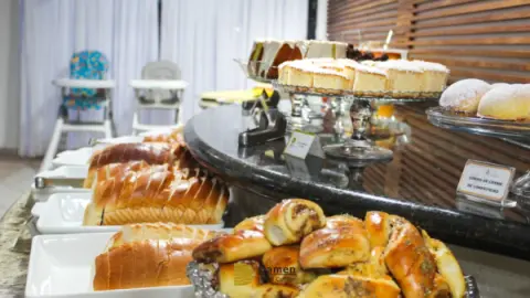 Feriado da Padroeira de Curitiba no Damen Hotel em Foz